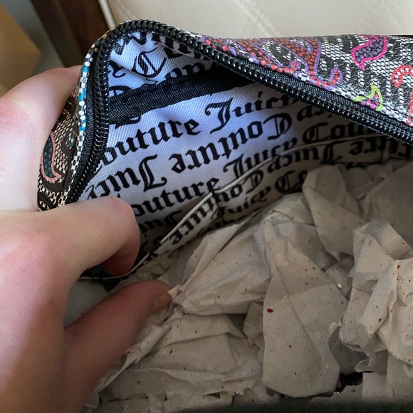 Juicy Couture Lock N Chain Satchel Handbag - Picture 11 of 11